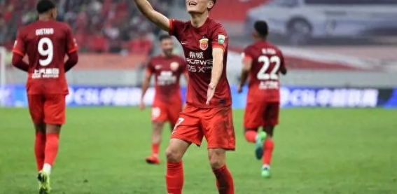 武磊右膝外侧半月板撕裂治疗进展，保守性注射治疗后静养观察，期待康复归来