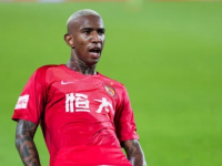 塔利斯卡加盟土超豪门费内巴切，达成协议，巴西中场将领战土耳其赛场