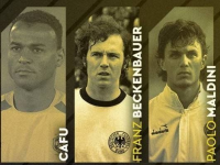 队报盘点25年自由球员风云录，C罗、萨拉赫与诺伊尔领衔，足球巨星们的自由市场传奇