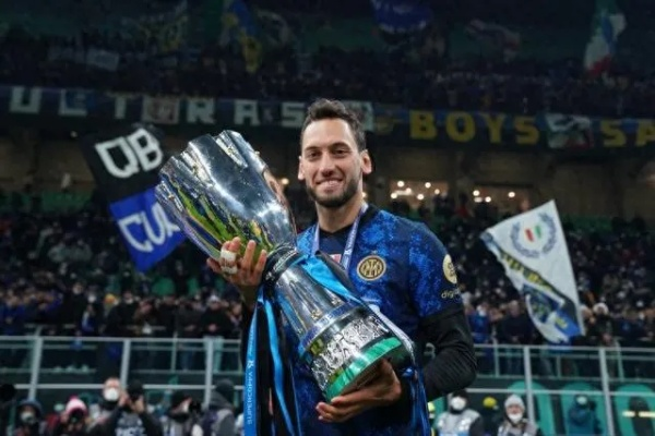 大罗，我已经做好竞选巴西足协主席的准备！足球传奇的全新挑战即将开启