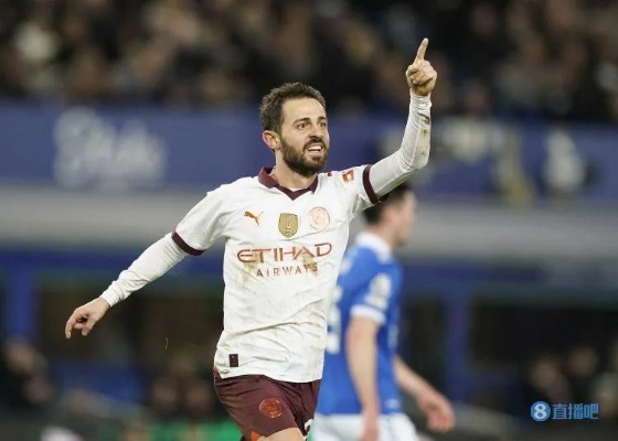 B席的挣扎,现在的表现还不足以达到曼城标准,我们罪有应得 B席的挣扎,现在的表现还不足以达到曼城标准,我们罪有应得