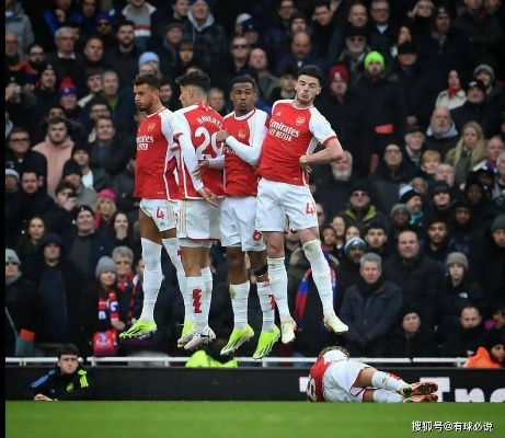 摩纳哥主帅揭秘阿森纳秘密武器,定位球战术,防守至上策略助球队崛起 摩纳哥主帅揭秘阿森纳秘密武器,定位球战术,防守至上策略助球队崛起