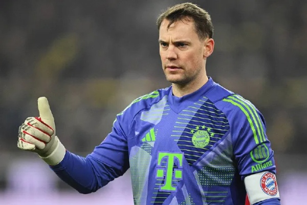 诺伊尔因伤病困扰,本年度比赛提前结束,静待明年一月复出 诺伊尔因伤病困扰,本年度比赛提前结束,静待明年一月复出