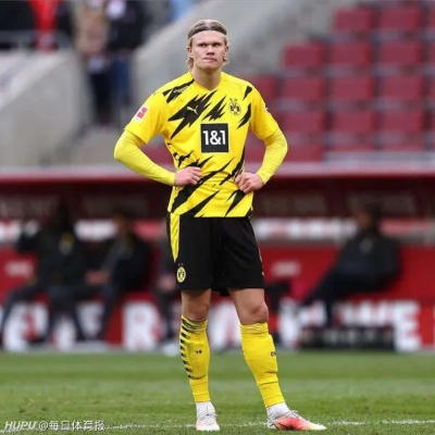 巴萨加速寻找莱万替代者，戴维、约克雷斯成热门人选，哈兰德转会传闻不属实